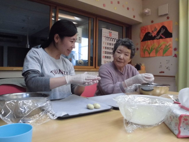 ARK赤湯－お菓子作り (11).JPG